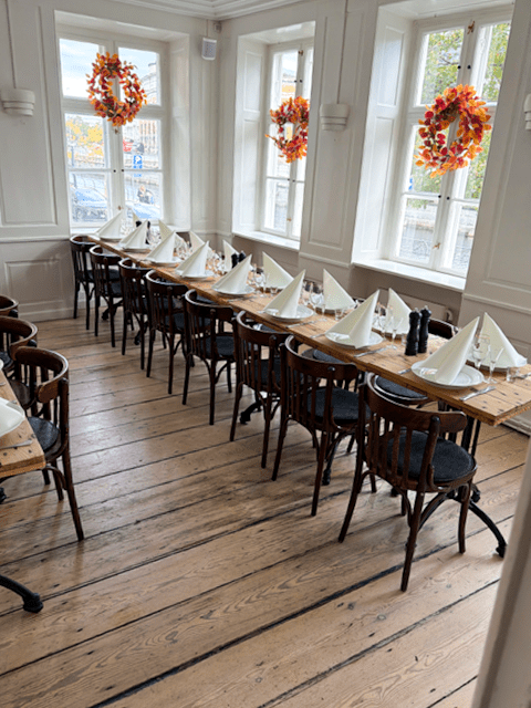 1733s private selskabslokaler på 1. sal